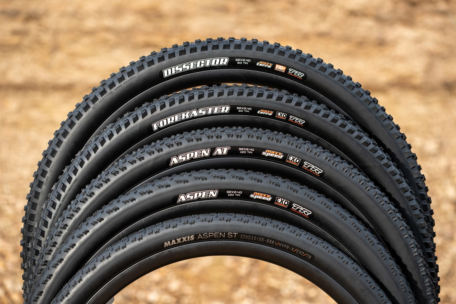 A Maxxis aposta forte nas 32 polegadas com uma nova linha que vai do gravel ao MTB