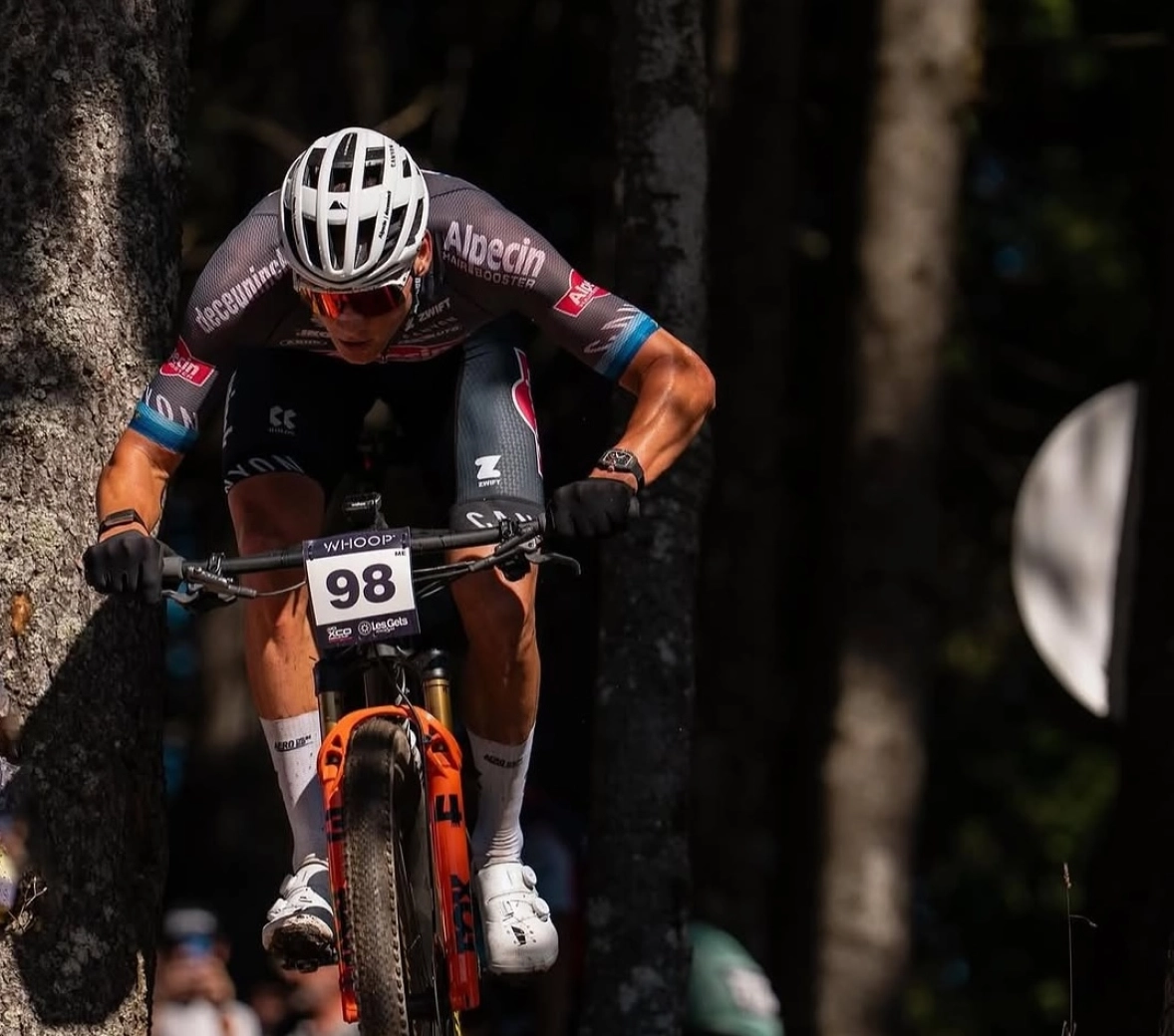 El calendario vacío de Van der Poel encajaría con una temporada de MTB