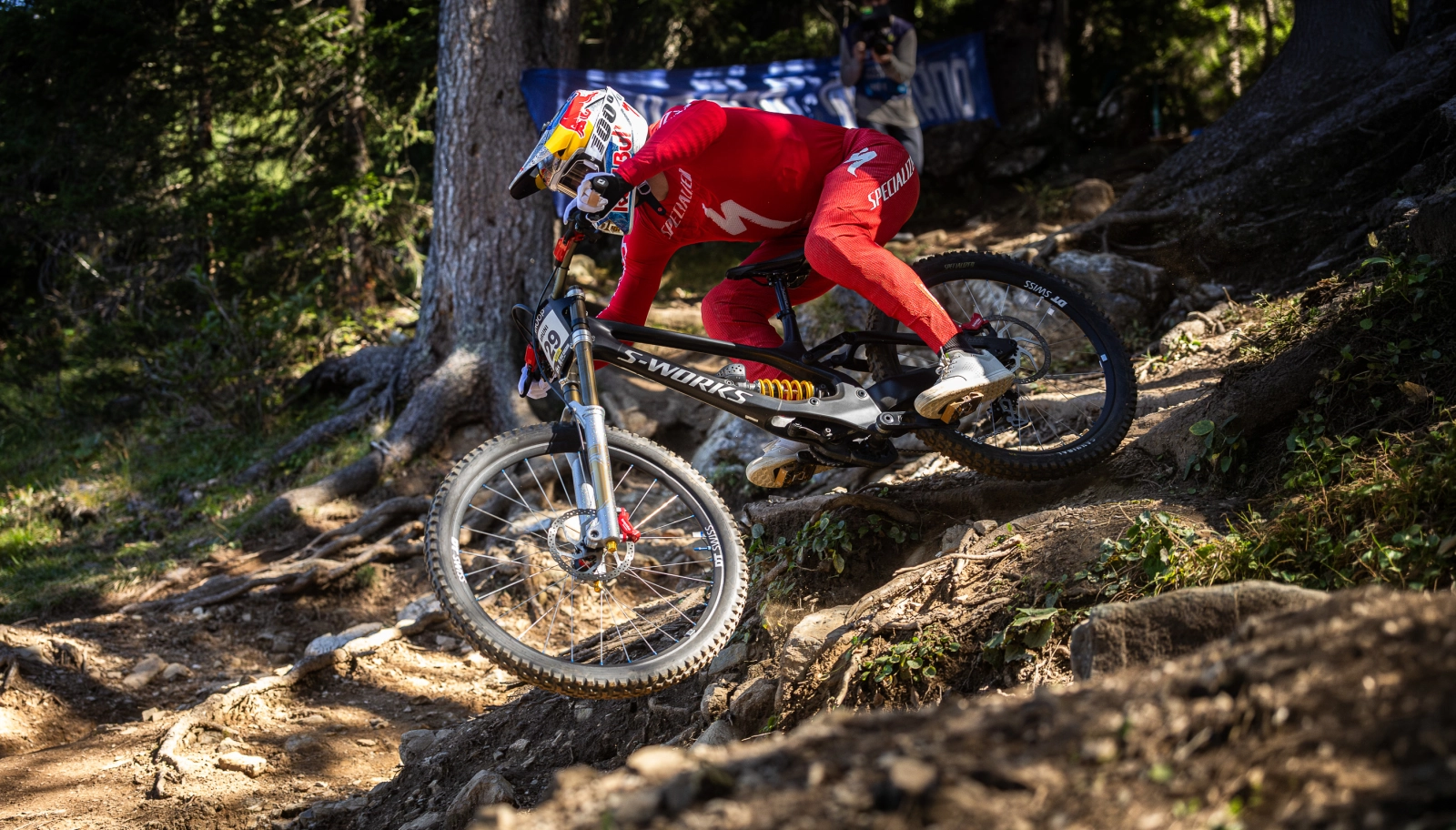 Specialized alcanza un nuevo nivel tecnológico con la S-Works Demo 11