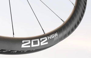 Zipp presents its lightest wheels to date, here are the new Zipp 202 NSW