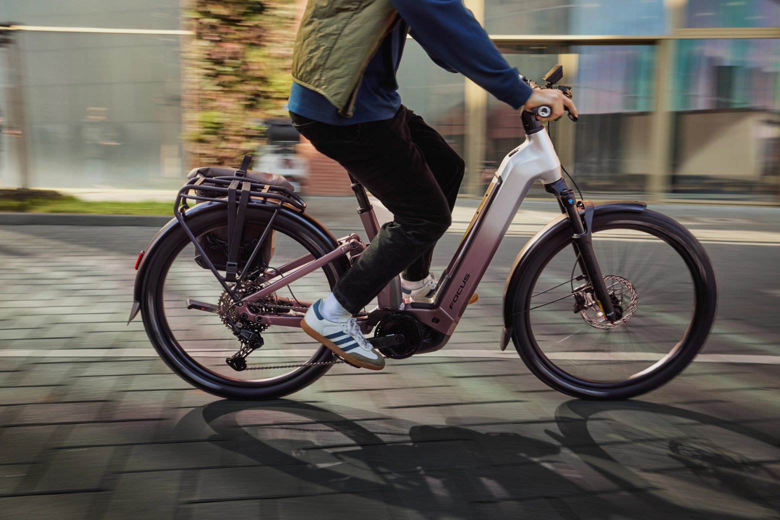 Doble suspensión y hasta 1600 Wh de batería: la Focus AVENTURA² evoluciona en una bici para todo
