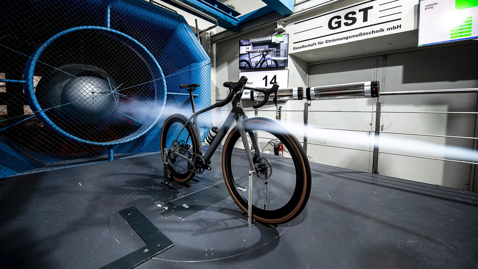 De marca desconocida a la Copa del Mundo XCO: Avona debuta en Corea