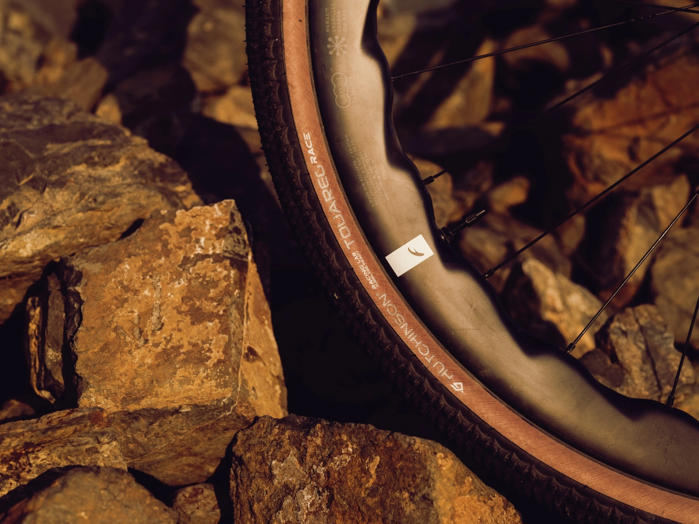 Hutchinson bets on gravel racing with Touareg Race, Caracal Race GS, and tires up to 50 mm