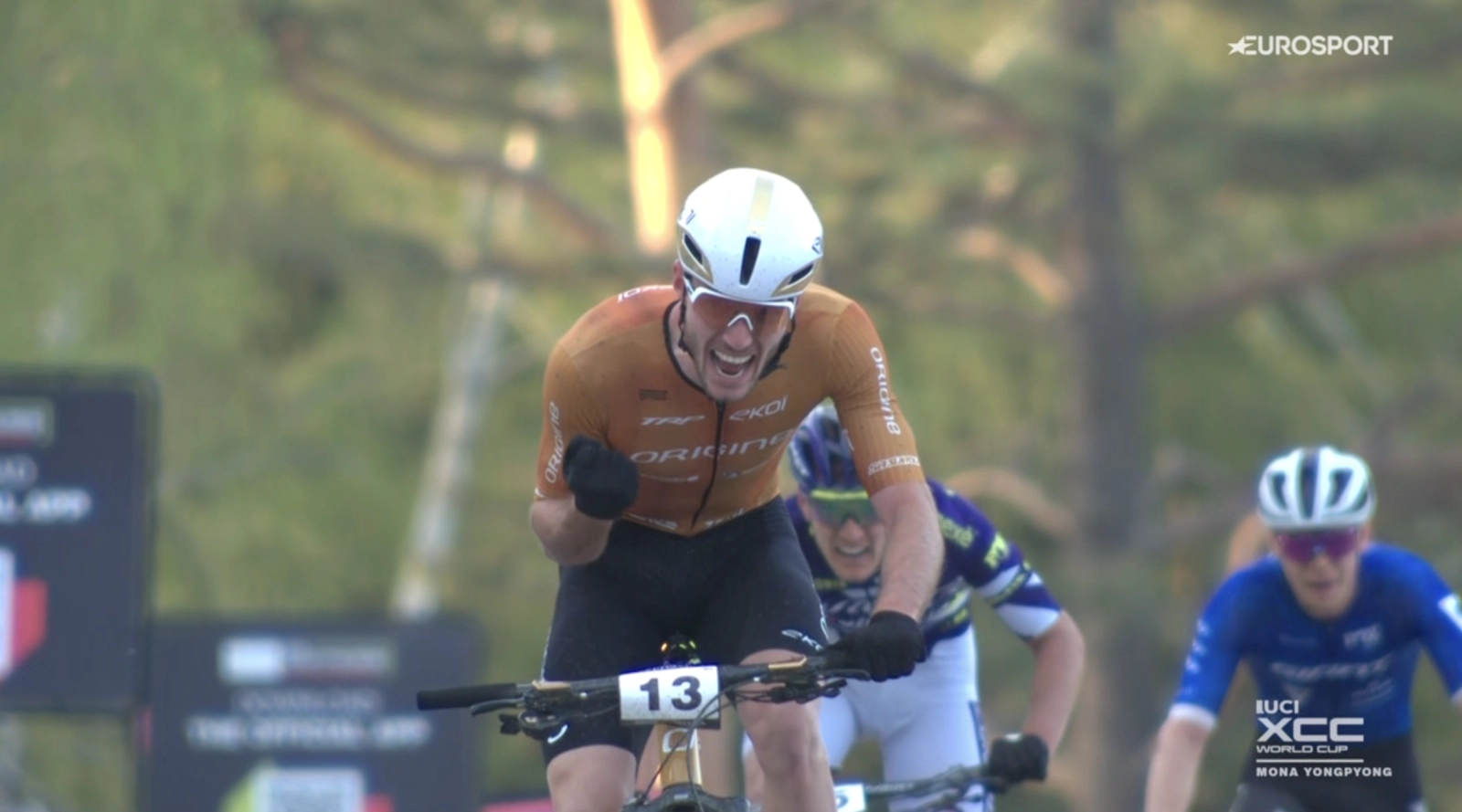 Azzaro logra su primera victoria en la Copa del Mundo ganando el XCC de Mona YongPyong