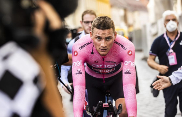 Por que o líder do Giro d'Italia usa rosa?