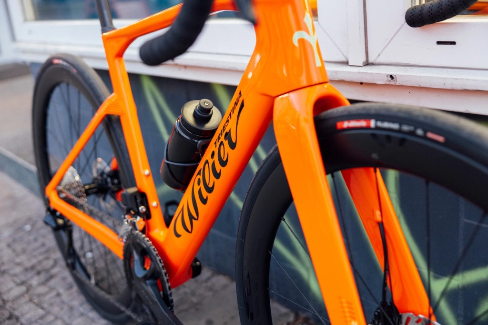 Nouvelle Wilier Rapida : intégration totale, design aérodynamique et passage de 36 mm à partir de 2 899 €