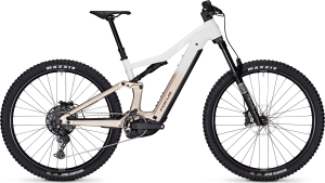 We recommend 5 eMTBs for €5,000 that set the current standard for electric trails