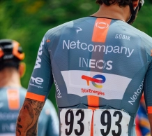 Qué es la "Misión 8" y por qué INEOS podría desaparecer del ciclismo