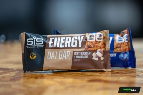 We tried the new SiS Energy Oat Bar and this is what we liked the most