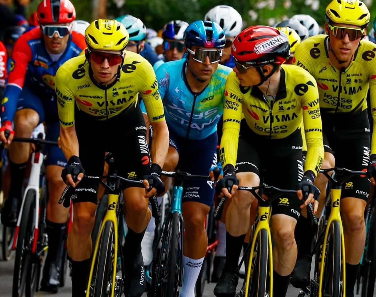 “No hay dónde esconderse”: Vingegaard prepara el primer golpe del Giro en el Blockhaus