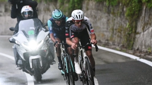 Why the UAE time trial tires do not explain the falls in the rain at the Giro