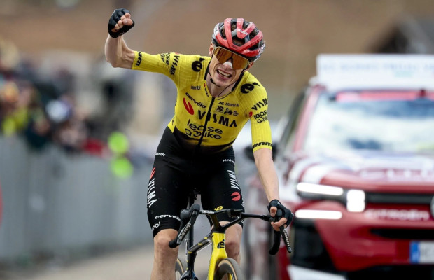 Vingegaard shatters the Blockhaus record with an attack averaging 450 watts