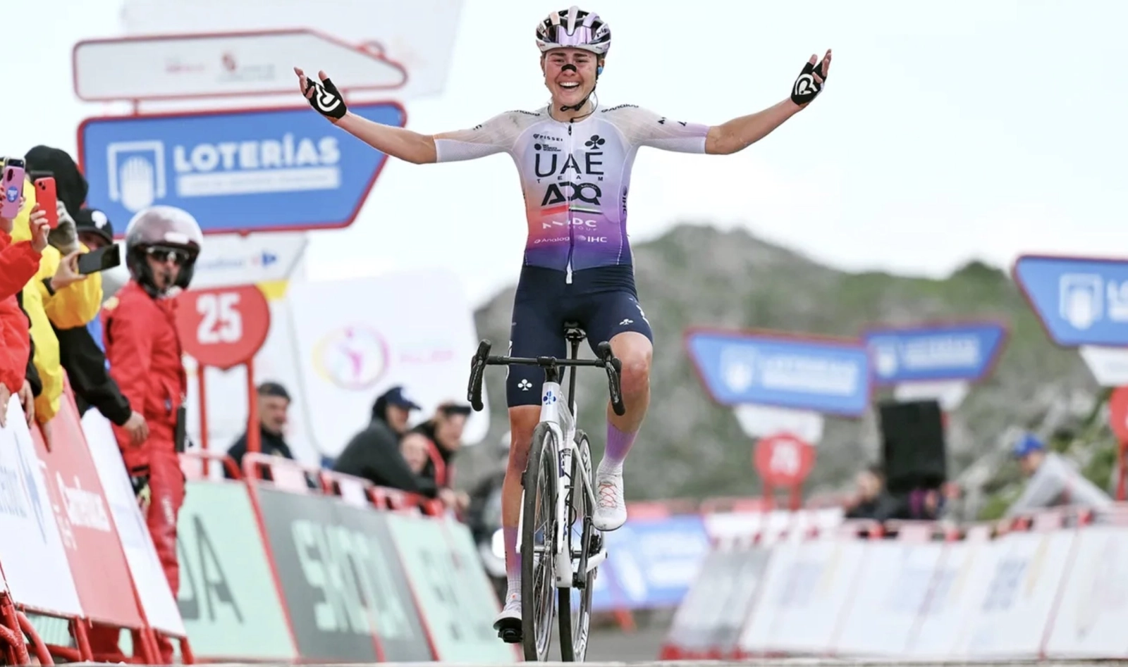 De cobrar casi el mínimo a poder convertirse en una de las ciclistas mejor pagadas del mundo: Paula Blasi desata el mercado de fichajes