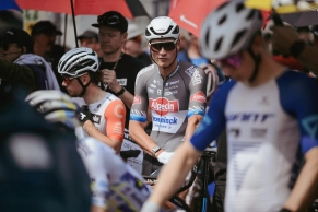 Nove Mesto plays with mystery with Van der Poel and sparks rumors about his return to XCO