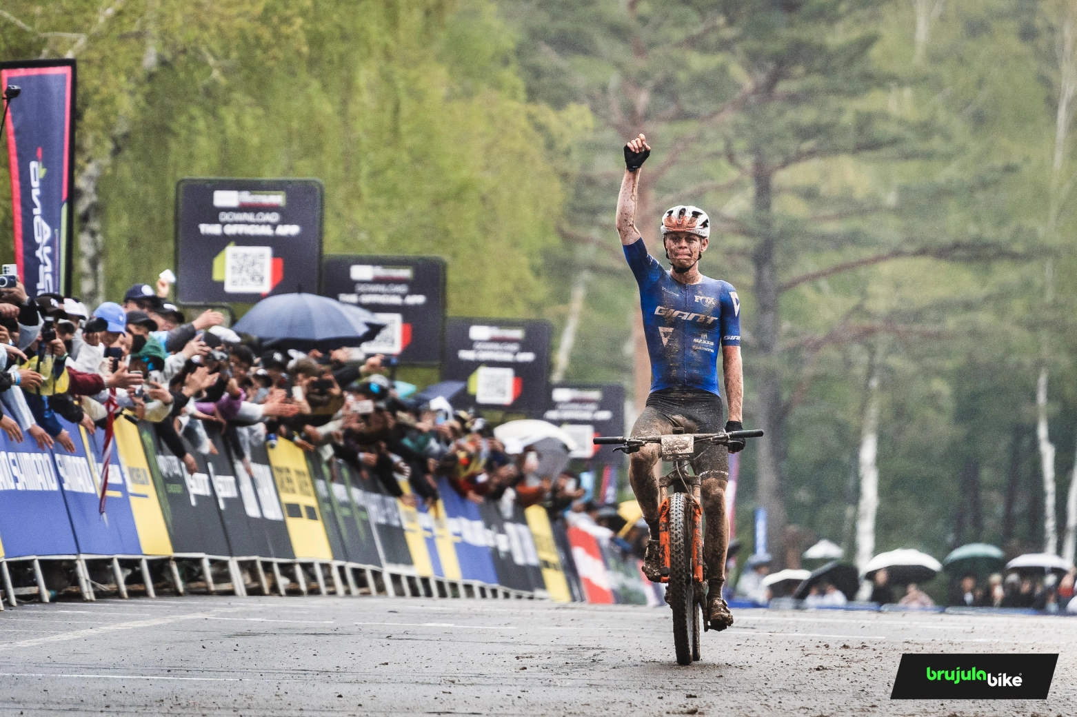 Pidcock contra la nueva generación del XCO: favoritos/as para la Copa del Mundo Nove Mesto 2026
