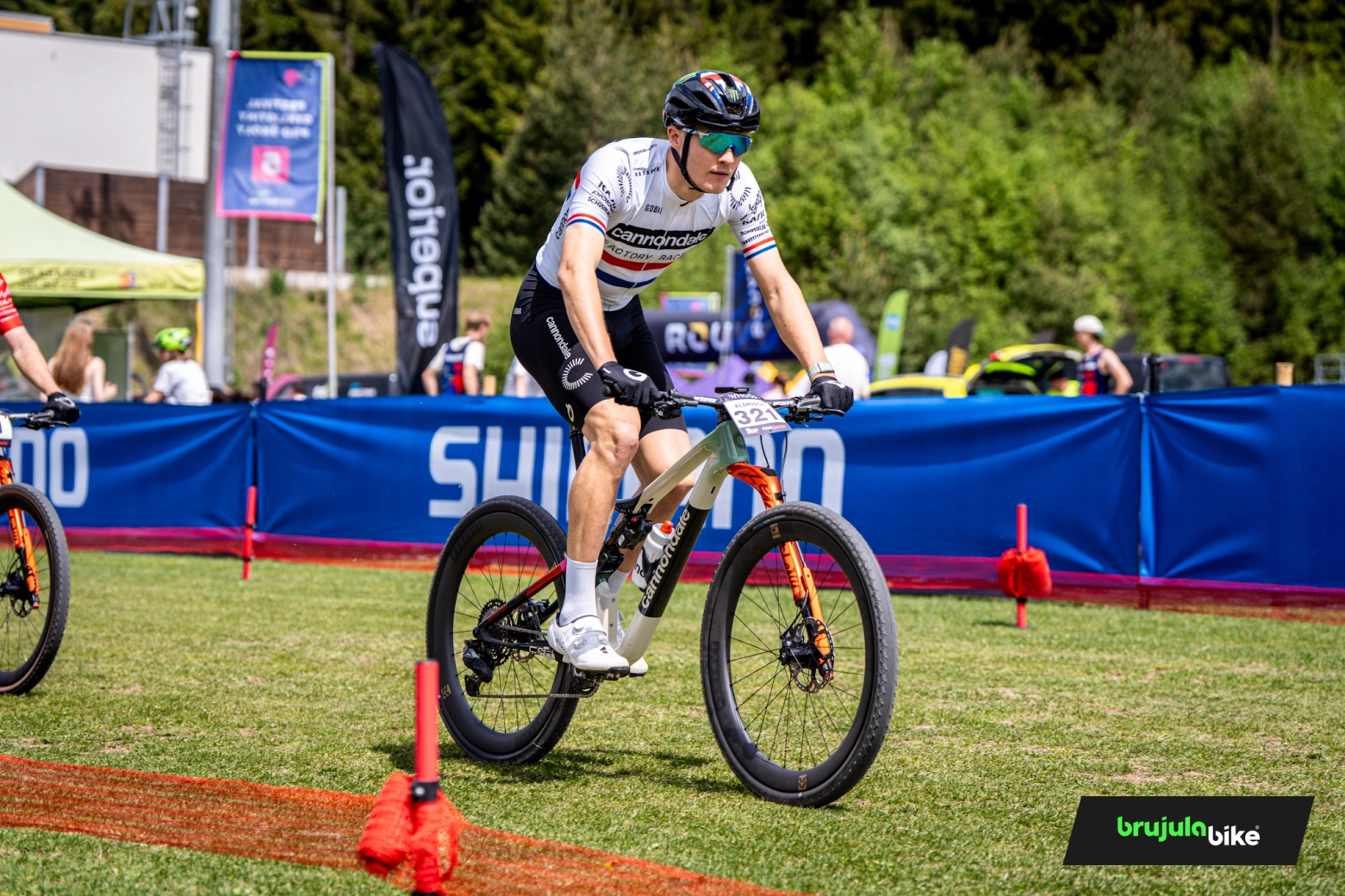 Las ruedas aero llegan al MTB: el CFR monta unas Reserve inéditas con 53mm de perfil en su Cannondale Scalpel