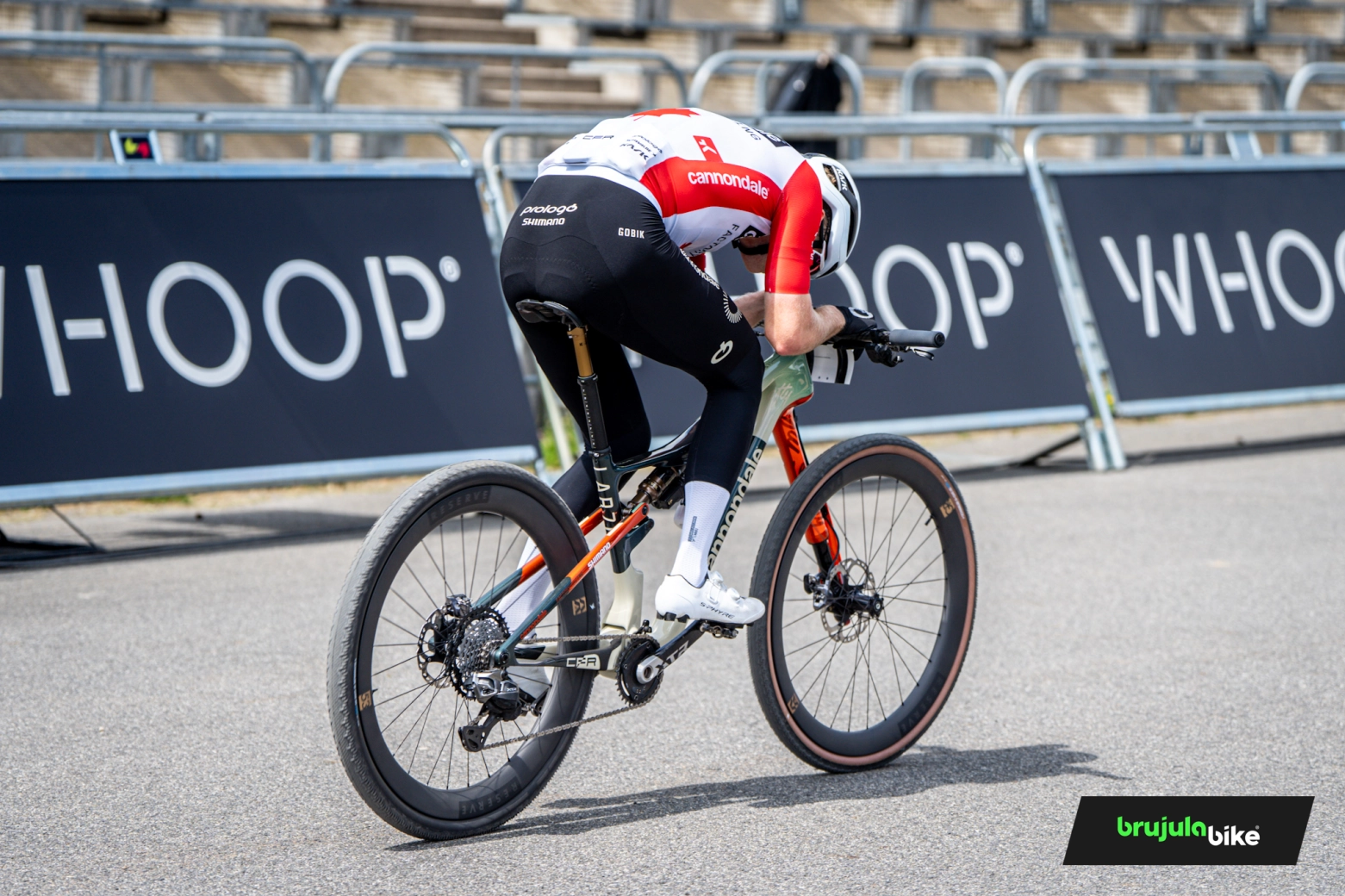 Las ruedas aero llegan al MTB: el CFR monta unas Reserve inéditas con 53mm de perfil en su Cannondale Scalpel
