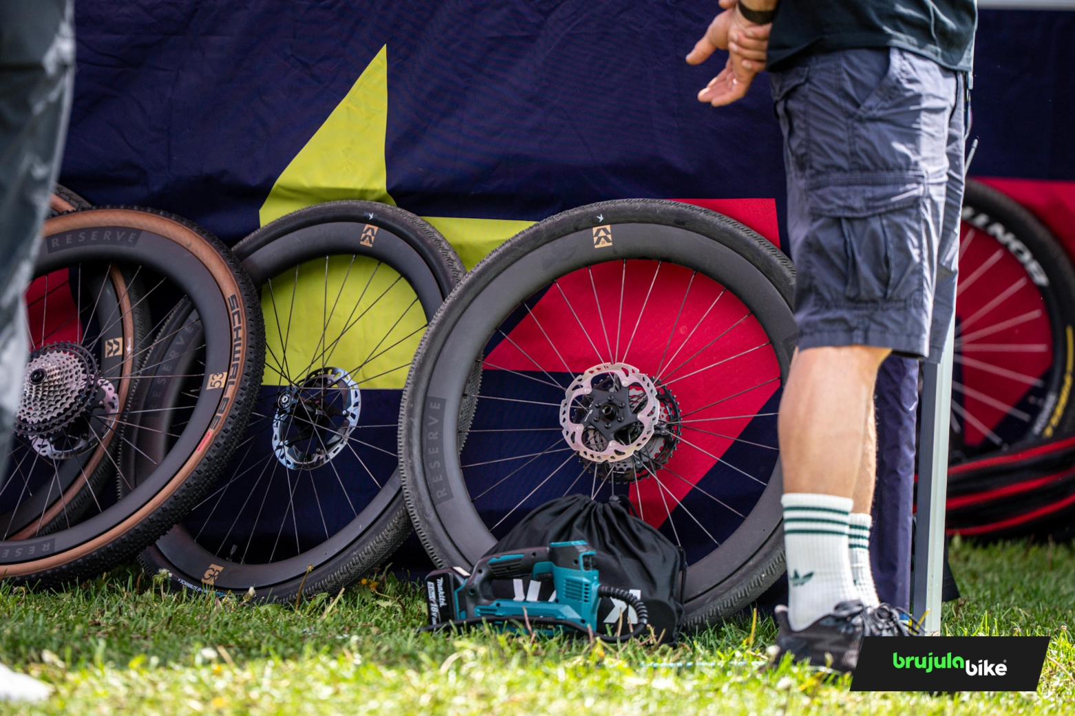 Las ruedas aero llegan al MTB: el CFR monta unas Reserve inéditas con 53mm de perfil en su Cannondale Scalpel