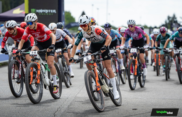 En directo la carrera XCO de Mujeres Elite en Nove Mesto 2026