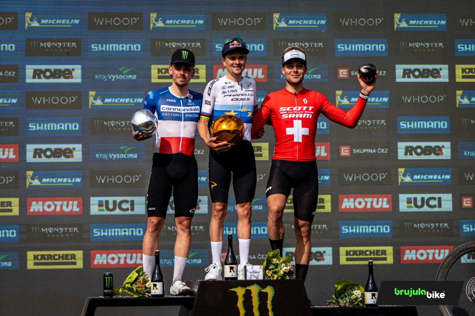Tom Pidcock wins the XCO World Cup in Nové Město and matches Nino Schurter's record of victories