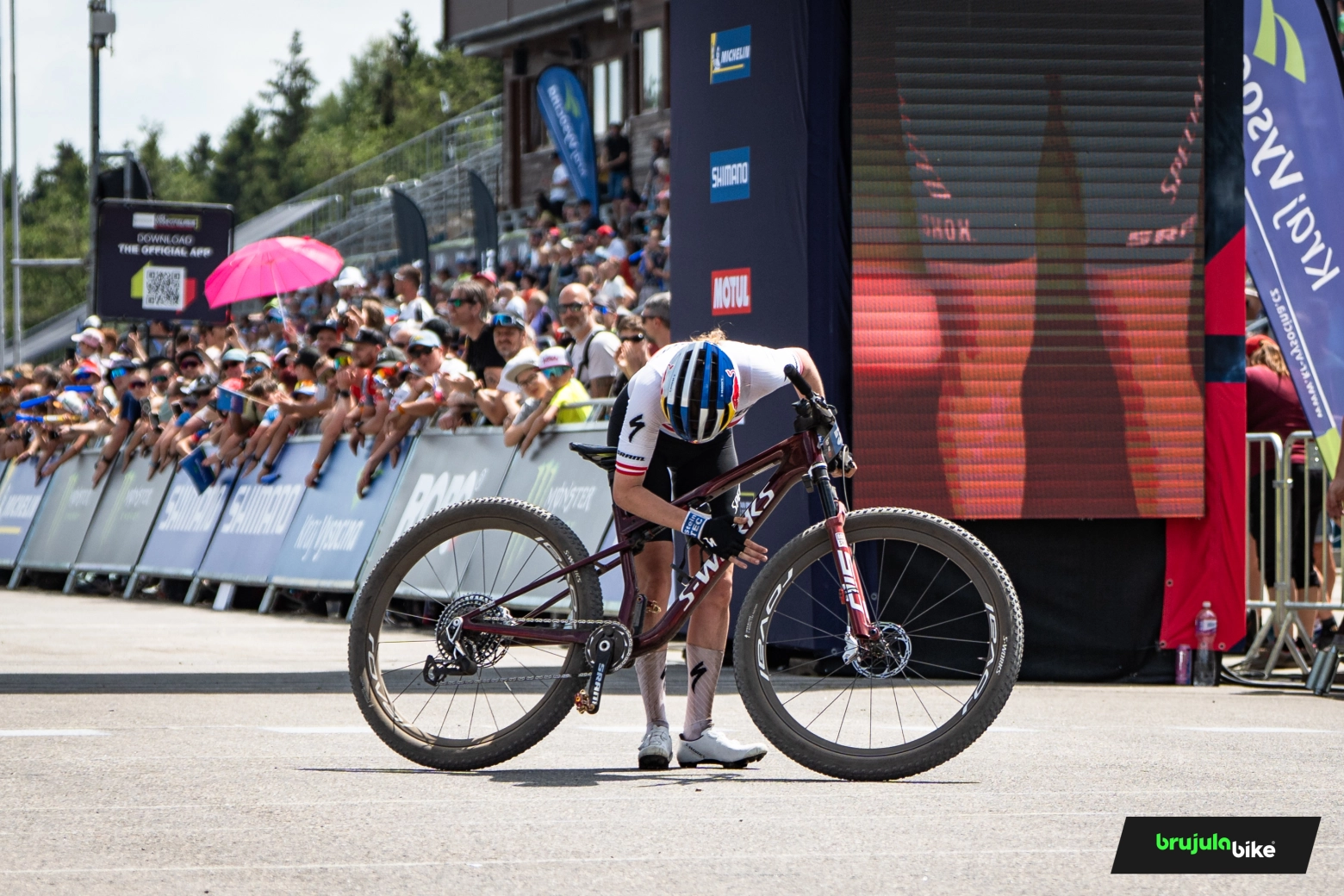 La S-Works Epic 9 volvió a ganar en Nove Mesto: al detalle la bici de Laura Stigger