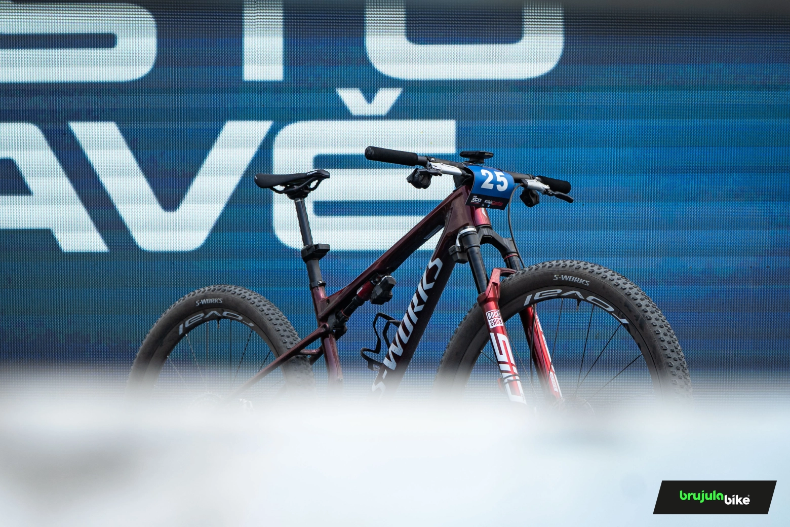 La S-Works Epic 9 volvió a ganar en Nove Mesto: al detalle la bici de Laura Stigger