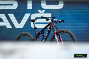The S-Works Epic 9 won again in Nove Mesto: a detailed look at Laura Stigger's bike
