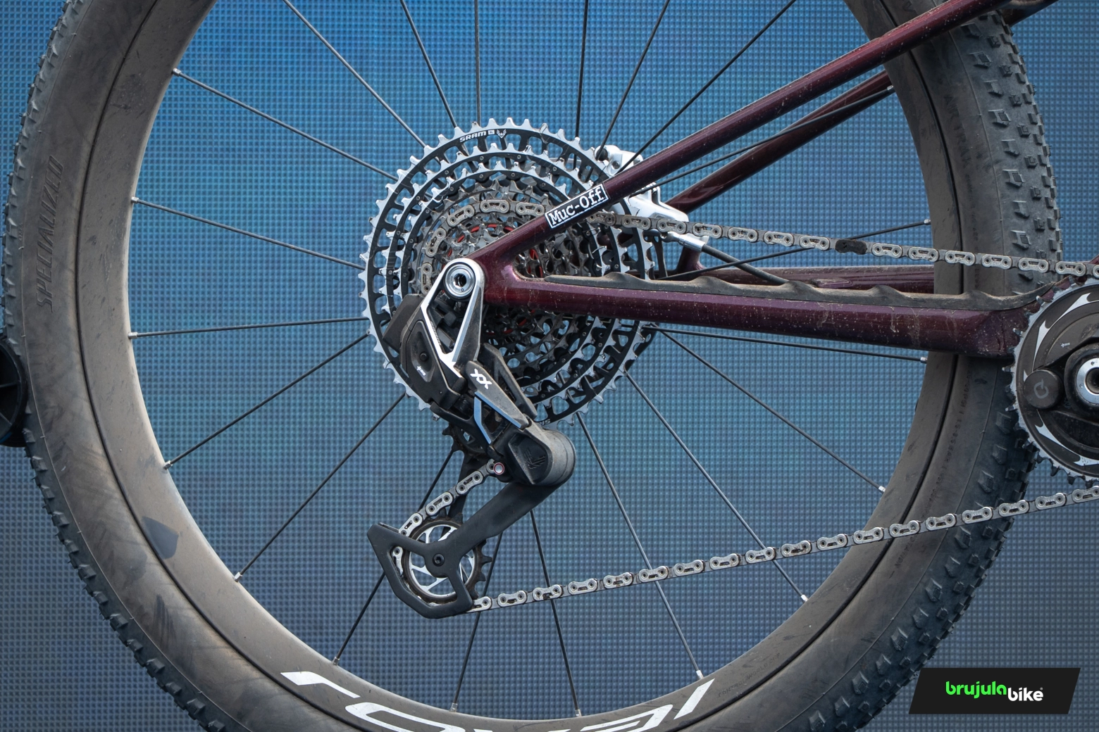 La S-Works Epic 9 volvió a ganar en Nove Mesto: al detalle la bici de Laura Stigger