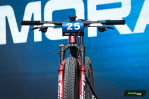 The S-Works Epic 9 won again in Nove Mesto: a detailed look at Laura Stigger's bike