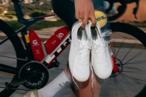 tk26-launch-rsl-laces-lifestyle-37