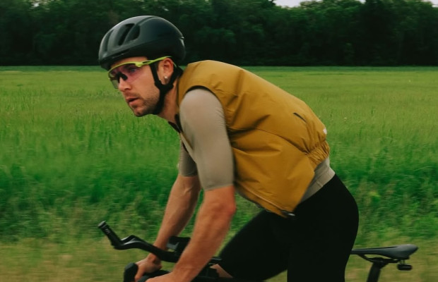 La SCOTT de 32 pulgadas gana en Unbound: Robin Gemperle gana la Unbound Gravel XL