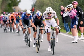 tadej-pogacar-tom-pidcock-mathieu-van-der-poel