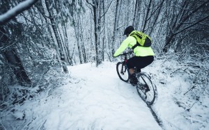 disfrutar-mountain-bike-nieve/