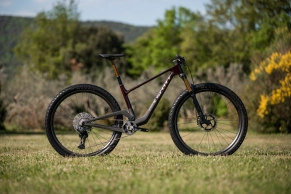 676393-MY27_SPARK_RC_PRO_2026