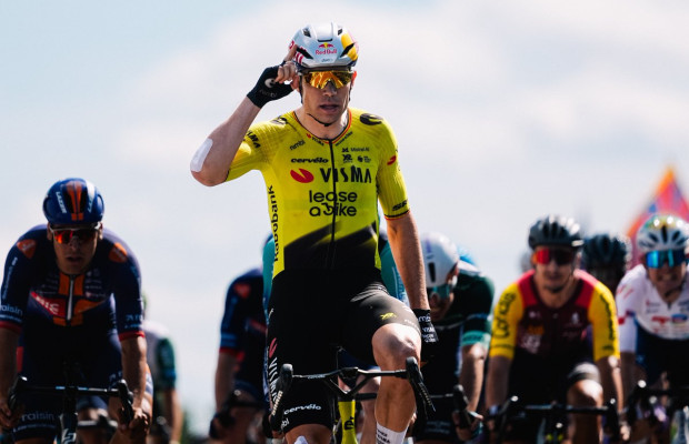 Sprint impecable y victoria para Wout Van Aert en la etapa 5 de "Dauphiné"