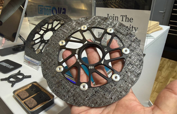 Carbonova brings Formula 1 carbon-ceramic brakes to cycling: discs weighing only 62 grams and nearly €600 per set
