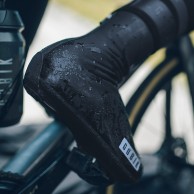 We tested Gobik's KAMIK BLACK overshoes and give them an