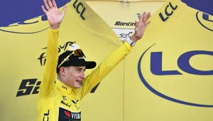 Vingegaard golpea primero en el Tour: Visma conquista Barcelona y Pogacar cede 12 segundos en la primera batalla