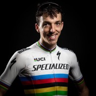 Kerschbaumer, Sina Frei y Laura Stigger también fichan por el Specialized Factory Racing XCO