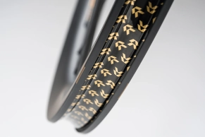 Reserve_GRAVEL_48-53-GR_ProductFeature-WideRimBed.jpg