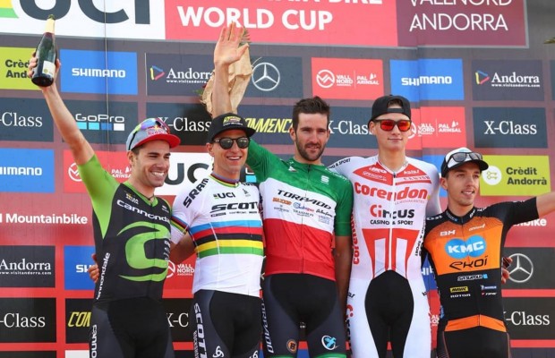 Kerschbaumer gana la Copa del Mundo de Vallnord por delante de Schurter. Gunn Rita Dahle gana en chicas de manera histórica