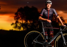BMC compra marca de roupas de ciclismo Adicta Lab