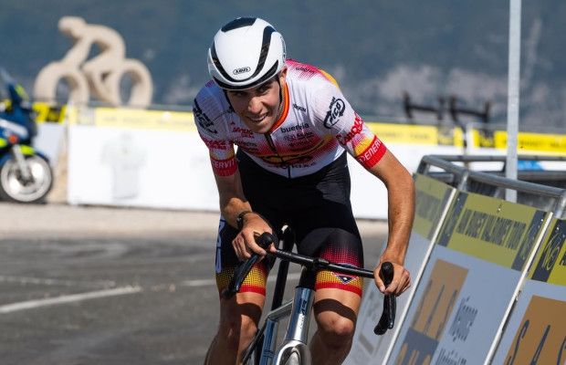 Benjamín Noval gana el Tour Junior y va directo al Campeonato de España XCO