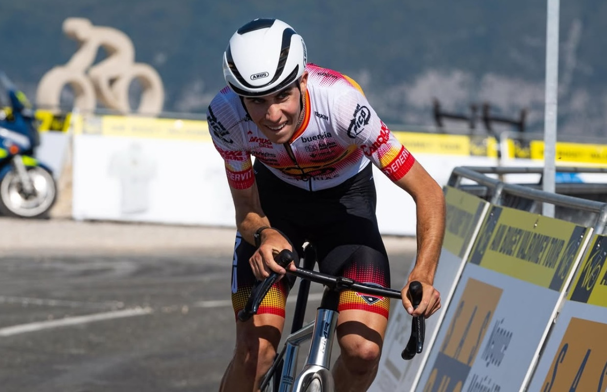 Photo: de.brujulabike.com Benjamín Noval gewinnt die Tour Junior und fährt direkt zur spanischen Meisterschaft XCO