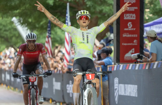 Bjorn Riley wins against Blevins in the U.S. Short Track Championship and Savilia Blunk dominates her race