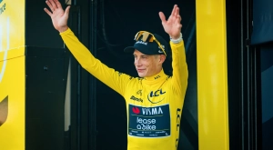 Finish-team-time-trial-Barcelona-Tour-de-France-5