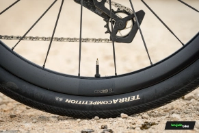 ¿Es la BMC Kaius 01 la gravel más rápida del mercado? La hemos probado