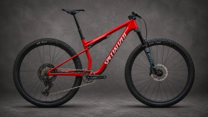La Specialized Epic 9 baisse beaucoup son prix d'entrée avec les nouvelles Epic 9 Comp et Sport