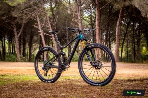 Testing the Scott Spark RC 900 SL AXS, a legendary mountain bike