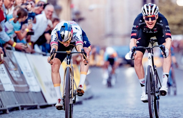 Evenepoel vuelve a ganar 24 horas después del Tour